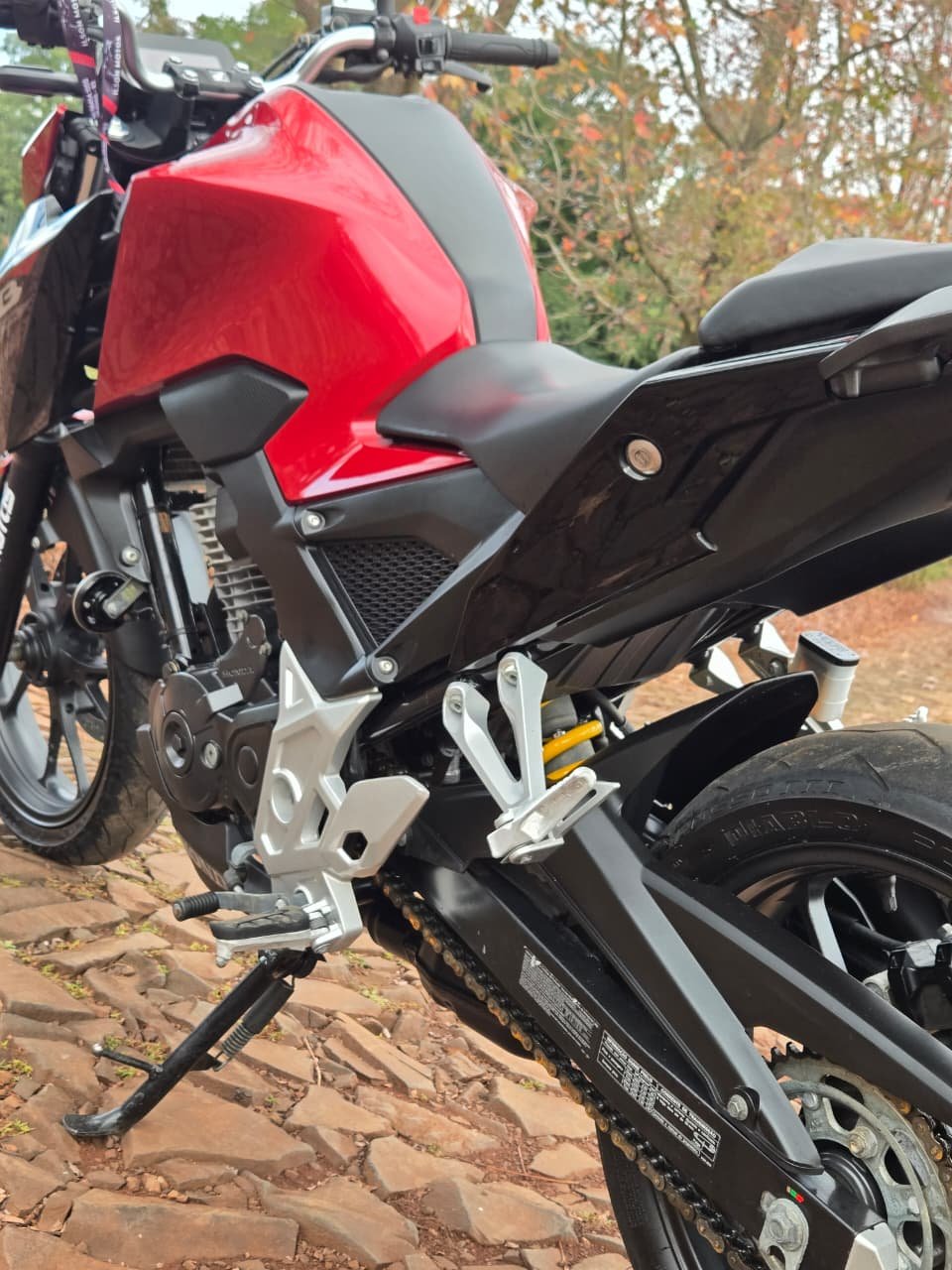 HONDA/CB300F TWISTER CBS ANO 2025 - Imagem 15