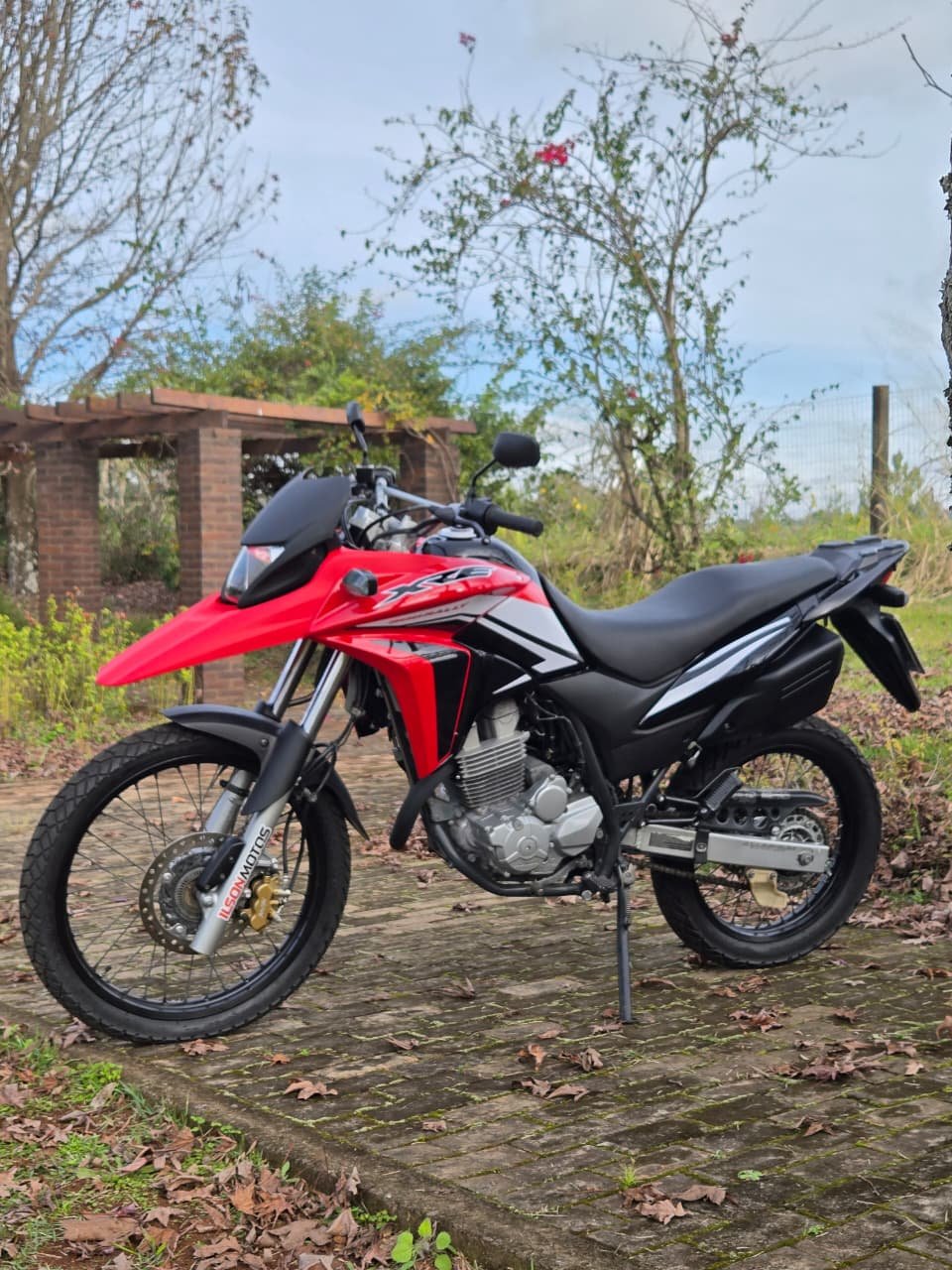 HONDA/XRE 300 ANO 2015 - Imagem 5